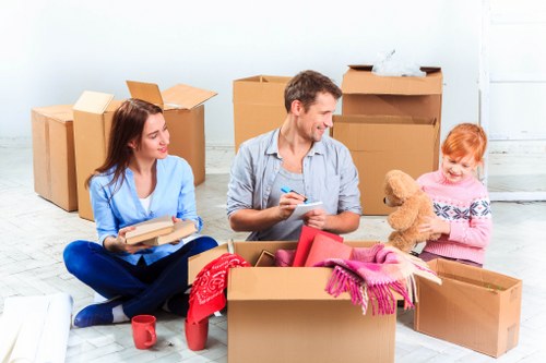Local packing and unpacking support for Docklands business relocation