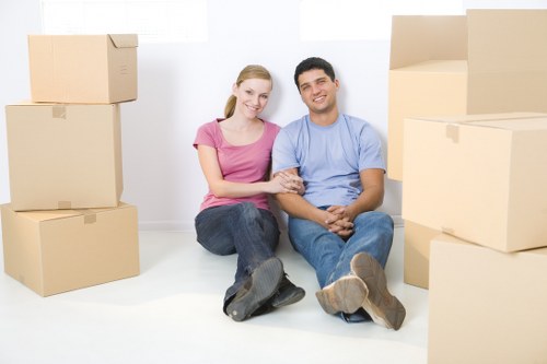 Flexible man and van moving support in Docklands