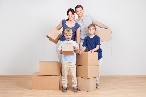 Local movers transporting items between Docklands and nearby inner-city suburbs